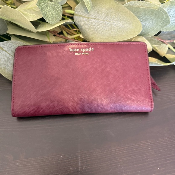 Kate Spade Deep Red Wallet - Picture 1 of 15